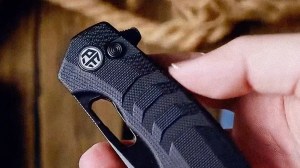 This Stunning, Super-Affordable EDC Knife Deploys Three Different Ways