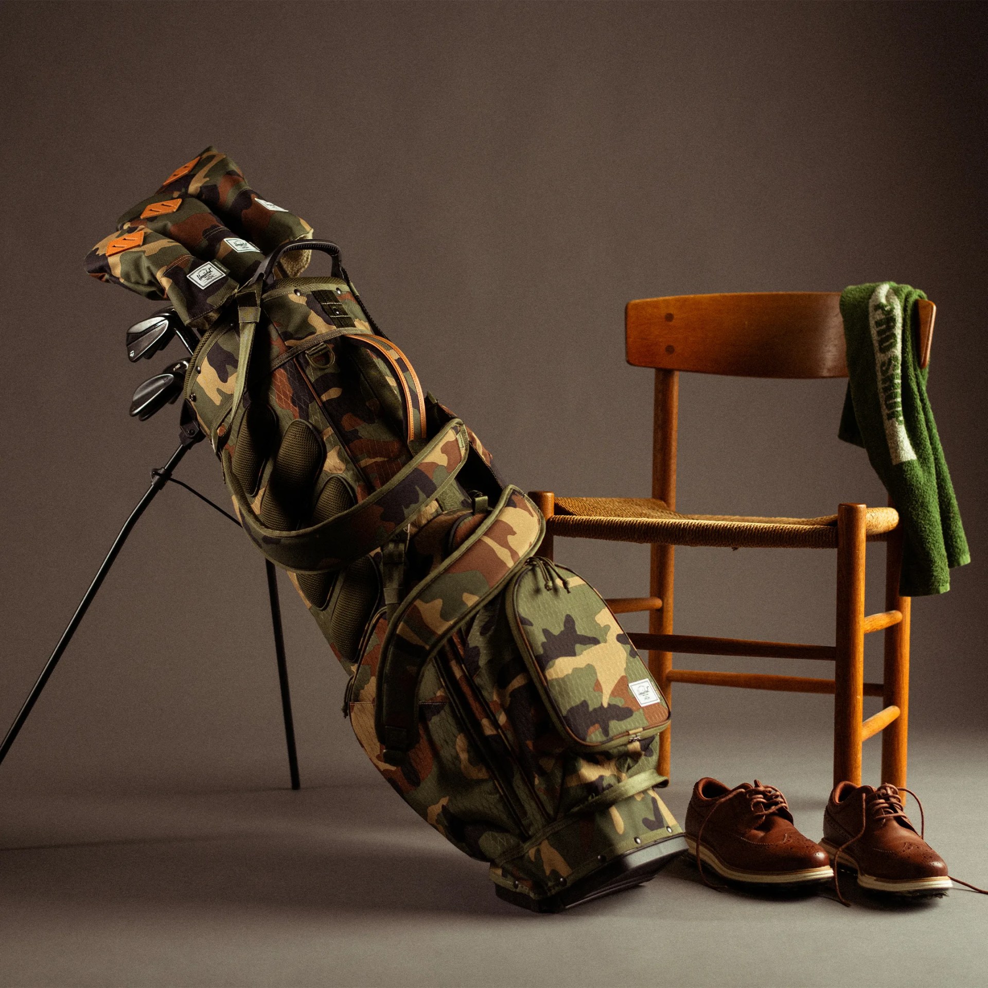 Today in Gear: A Cult-Favorite Bag Brand Hits the Links