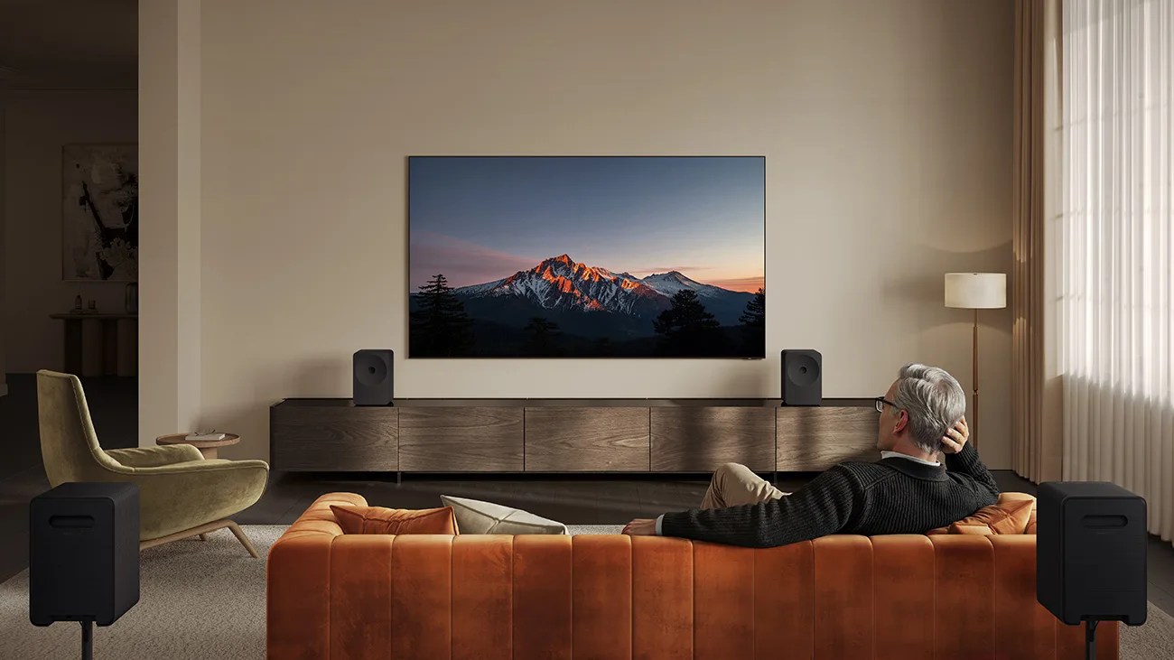 Samsung Goes Big on Home Hi-Fi With These Affordable Bookshelf Speakers