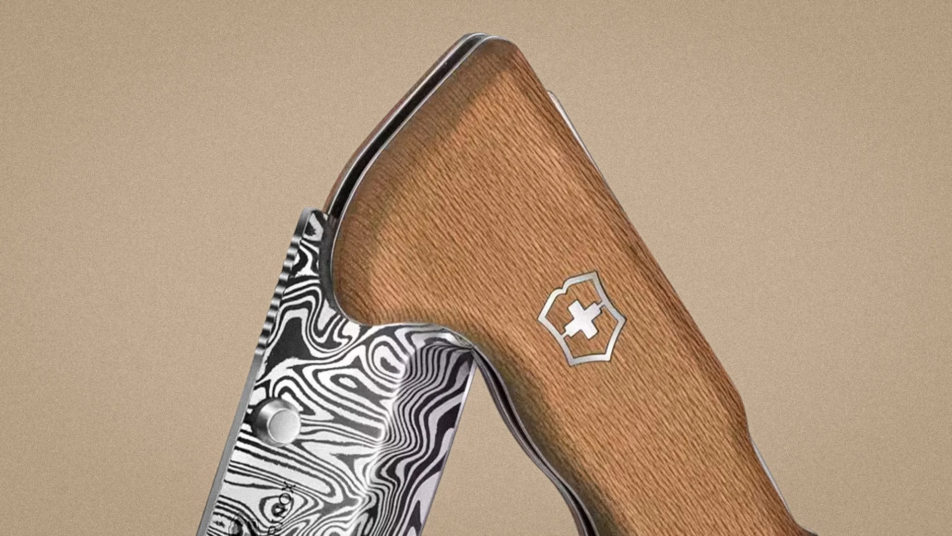 Victorinox’s Dazzling New Swiss Army Knife Isn’t a Multi-Tool At All. Here’s Why That’s a Good Thing