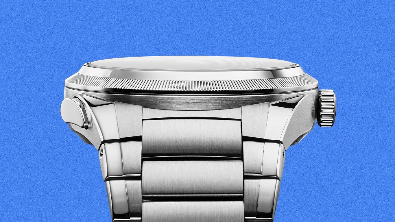 This Elegant Sports Watch Is Secretly the World’s Most Discreet Chronograph