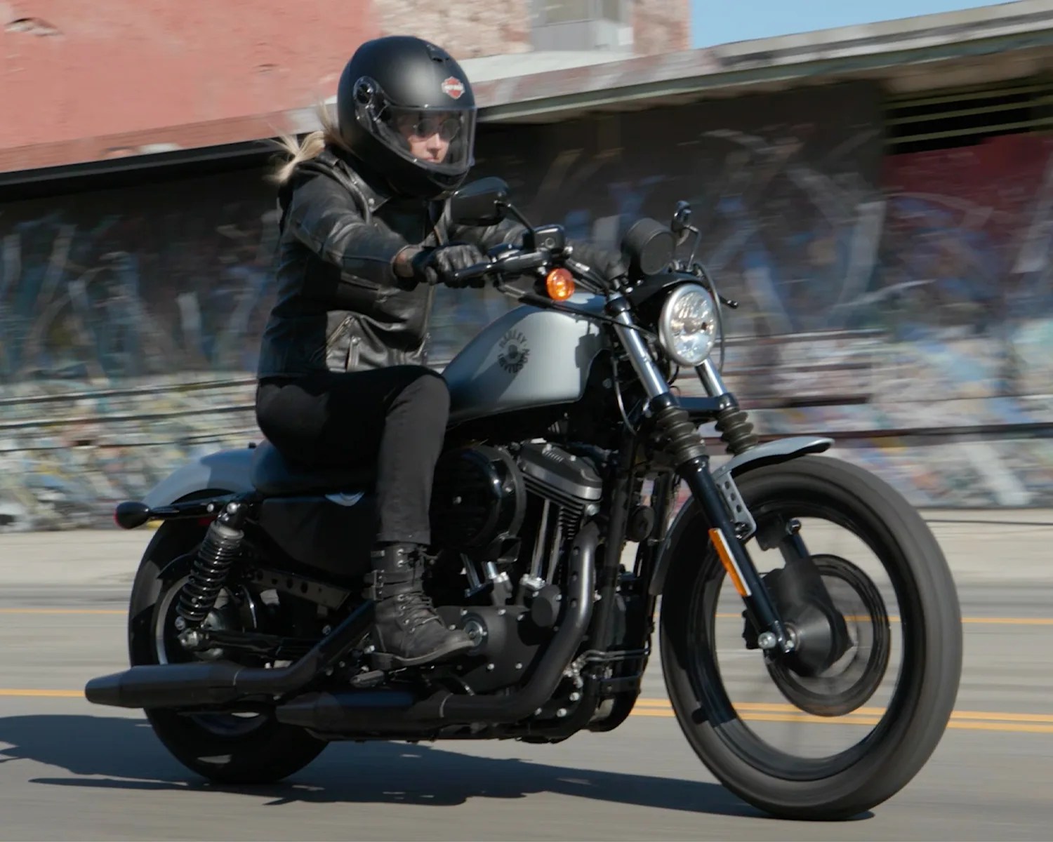 One of Harley’s Coolest, Best-Looking Motos Hits the Comeback Trail ...