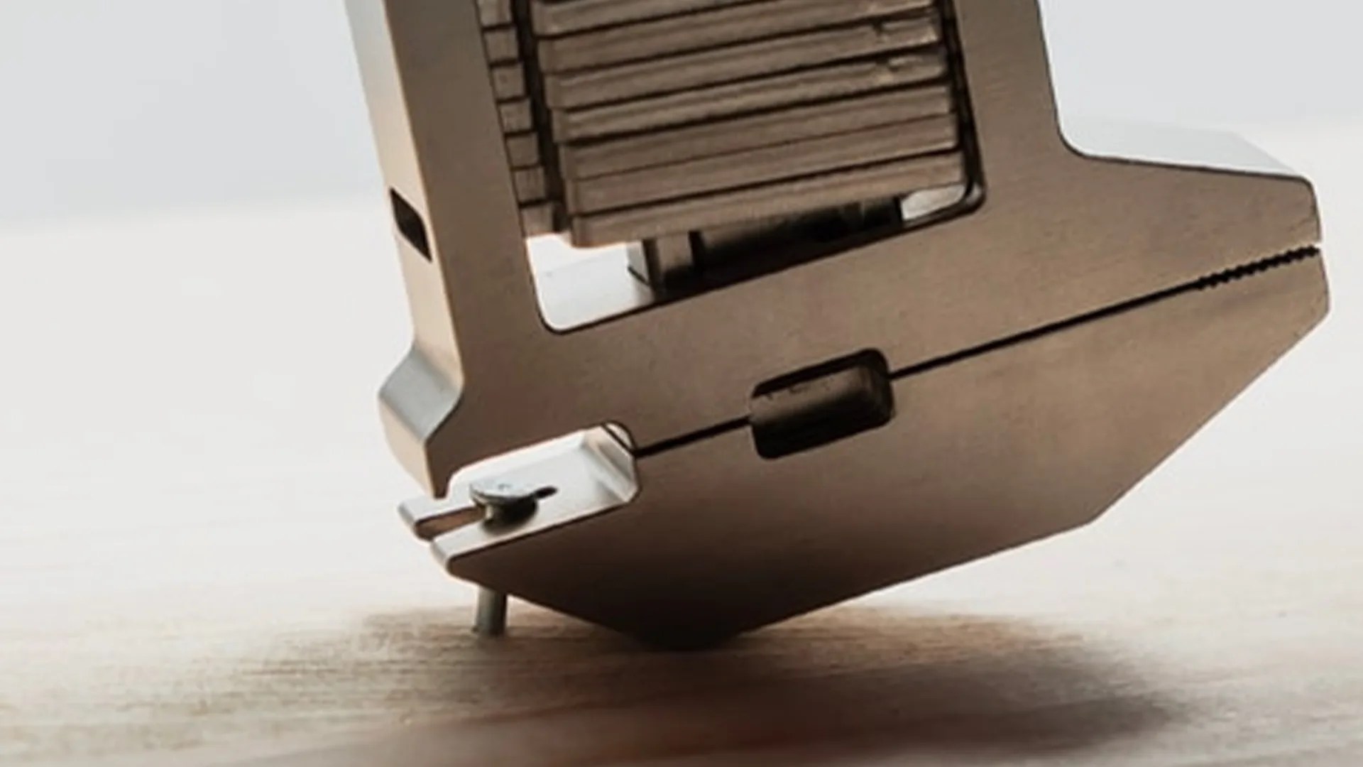 A Japanese EDC Brand’s Game-Changing, Affordable New Multi-Tool Revives a 129-Year-Old Design