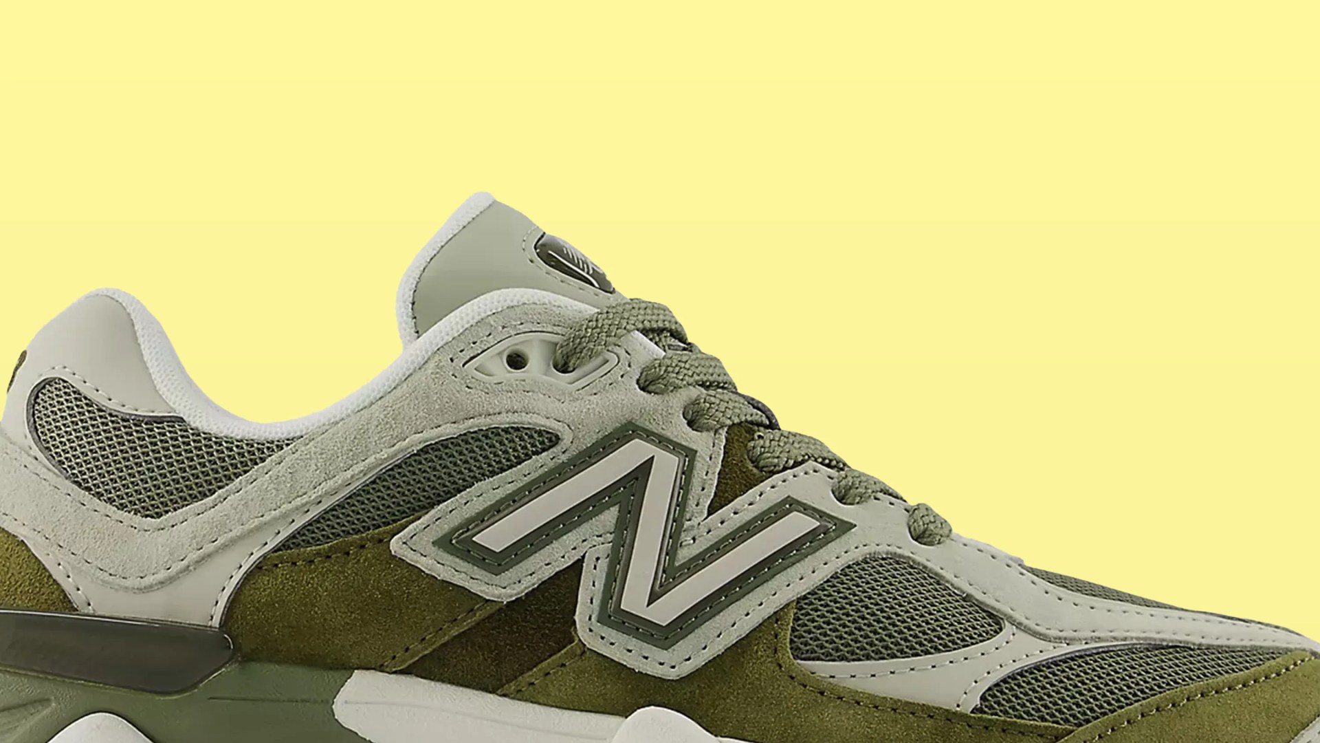 New Balance’s Chunky Dad Shoe Looks Like It Just Time Traveled from the 1970s
