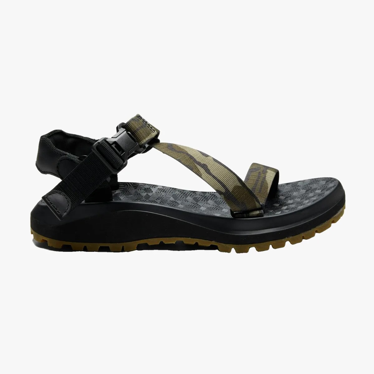 Today’s Best Deals: Save on Xbox, Adventure Sandals and More