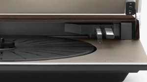 Bang & Olufsen Just Made Its Vintage Turntable from the 1980s Even Cooler