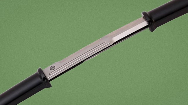 This Samurai-Inspired Knife Duo’s Revolutionary Deployment Boasts Mind-Bending Innovation