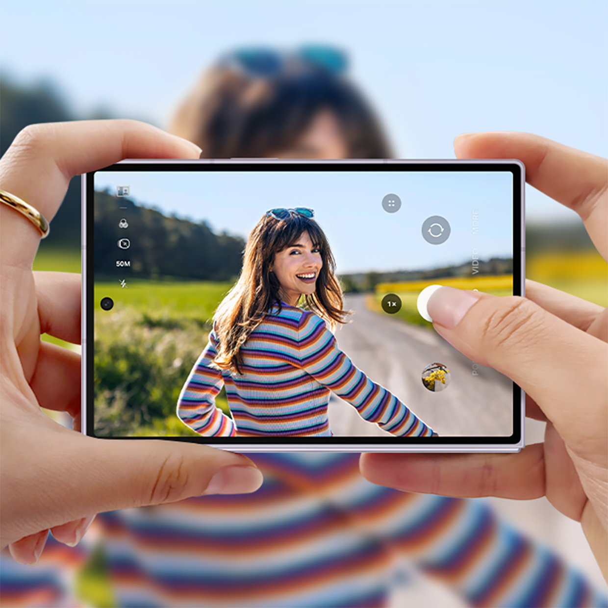 Samsung Galaxy Z Fold 8 katlanabilir telefon