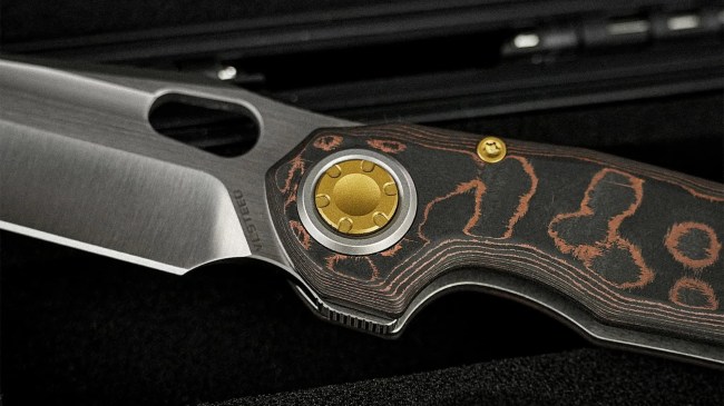 Vosteed’s Thunderbird V EDC Knife Pairs a Pivot Lock with an M390 Super Steel Blade