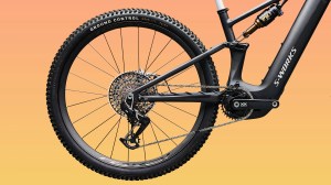 This New Mountain Bike Is So Light, You Might Forget It’s Electric