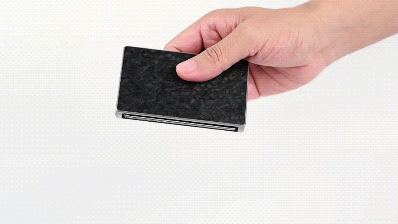 Titaner Verso card security