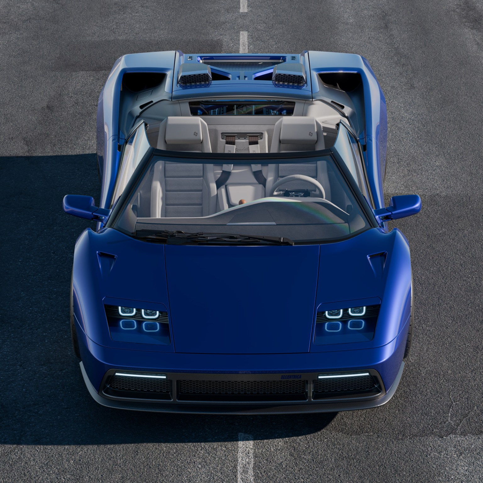 Eccentrica V12 Roadster üstü açık önden görünüm